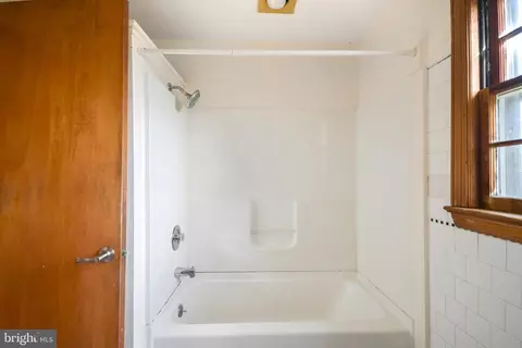 8 Linden Ave, Frederick, MD 21703 photo 11