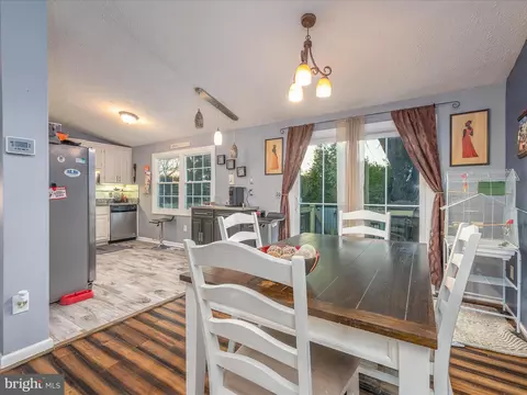 125 Deerfield Pl, Frederick, MD 21702 photo 6