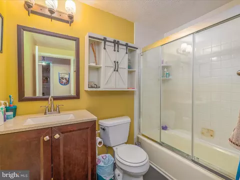 125 Deerfield Pl, Frederick, MD 21702 photo 12