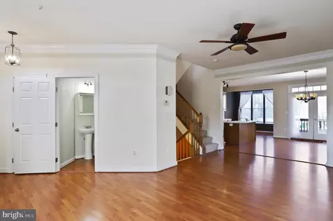 6706 Manorly Ct, Frederick, MD 21703 photo 4