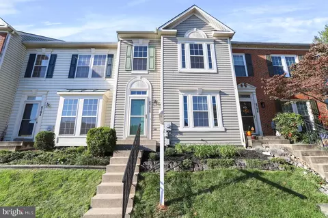 6706 Manorly Ct, Frederick, MD 21703 photo 2