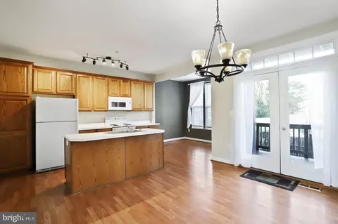6706 Manorly Ct, Frederick, MD 21703 photo 6