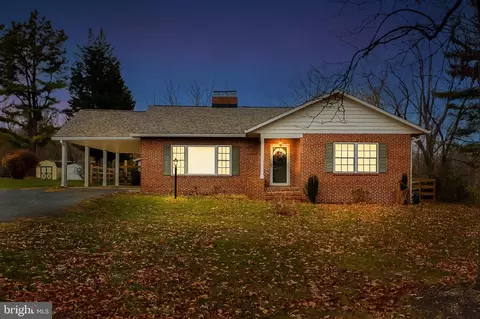 7108 Linganore Rd, Frederick, MD 21701 photo 1