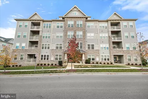 10280 Hopewell St #404, New Market, MD 21774
