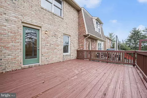 Exterior - 7994 Schooner Ct, Frederick, MD 21701 photo 7 of 22