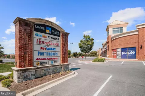 View/Area - 7994 Schooner Ct, Frederick, MD 21701 photo 6 of 11