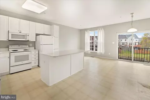 116 Fieldstone Ct, Frederick, MD 21702 photo 8
