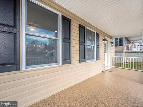 407 E St, Brunswick, MD 21716 photo 44