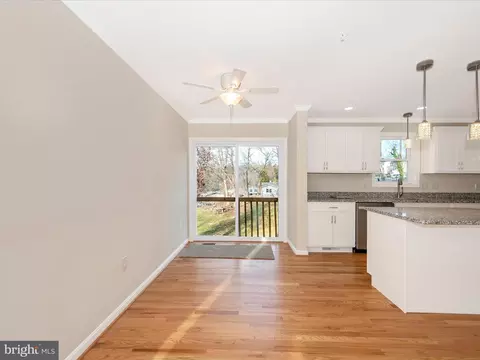 407 E St, Brunswick, MD 21716 photo 11