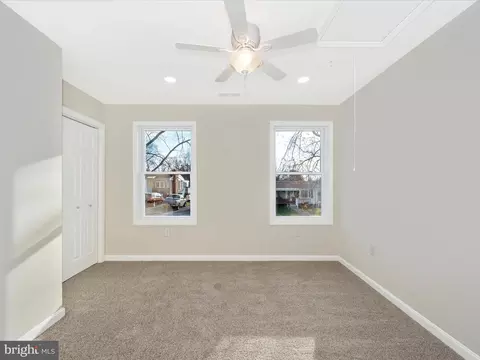 407 E St, Brunswick, MD 21716 photo 32