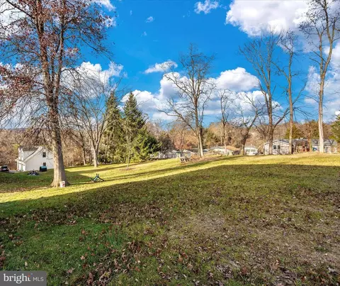 407 E St, Brunswick, MD 21716 photo 41
