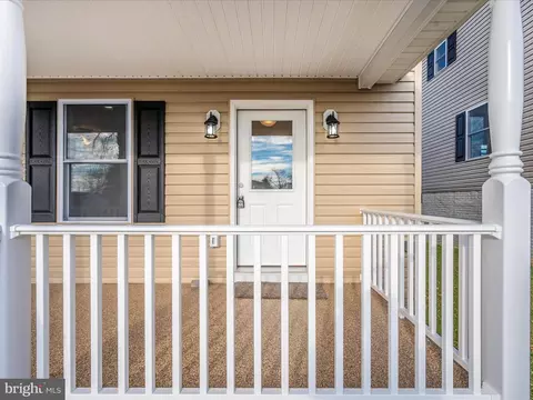 407 E St, Brunswick, MD 21716 photo 42