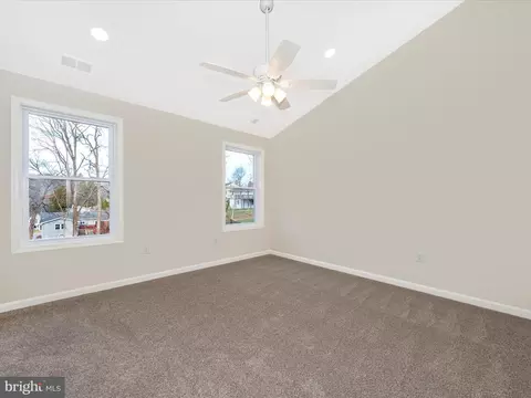 407 E St, Brunswick, MD 21716 photo 26