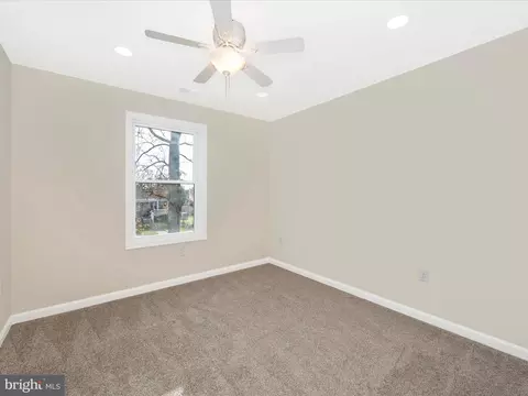 407 E St, Brunswick, MD 21716 photo 30