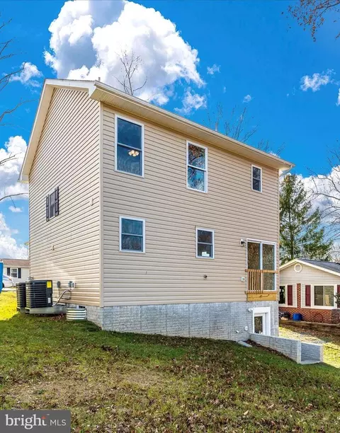 407 E St, Brunswick, MD 21716 photo 39