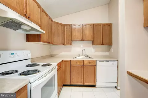 2106 Whitehall Rd #2D, Frederick, MD 21702 photo 15