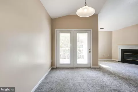 2106 Whitehall Rd #2D, Frederick, MD 21702 photo 11