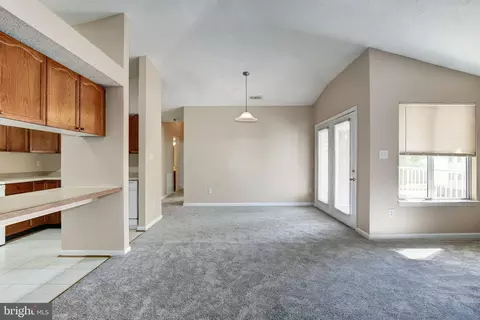 2106 Whitehall Rd #2D, Frederick, MD 21702 photo 7