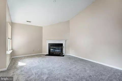 2106 Whitehall Rd #2D, Frederick, MD 21702 photo 5