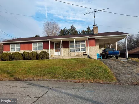 289 Depaul St, Emmitsburg, MD 21727
