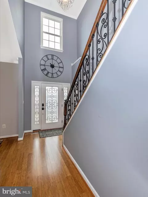 77 George Thomas Dr, Frederick, MD 21702 photo 3