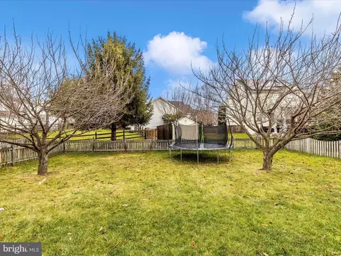 77 George Thomas Dr, Frederick, MD 21702 photo 47