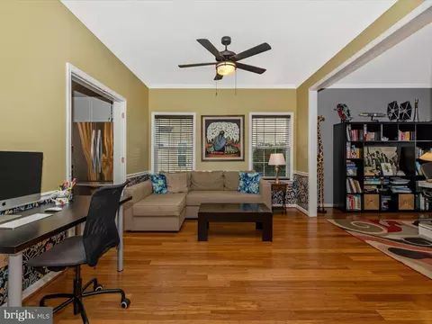 77 George Thomas Dr, Frederick, MD 21702 photo 8