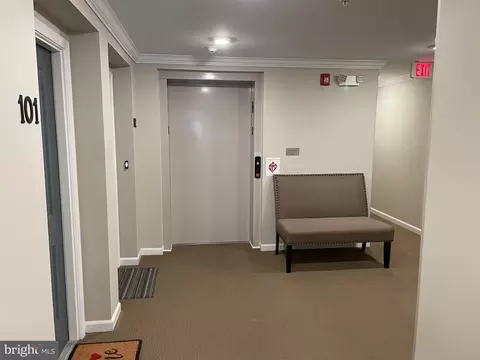 6521 Walcott Ln #101, Frederick, MD 21703 photo 5