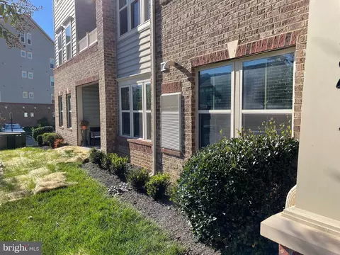 6521 Walcott Ln #101, Frederick, MD 21703 photo 2