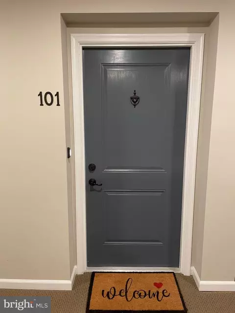 6521 Walcott Ln #101, Frederick, MD 21703 photo 6
