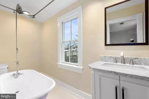 456 W South St, Frederick, MD 21701 photo 16