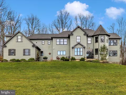 12601 Bunker Hill Rd, Union Bridge, MD 21791