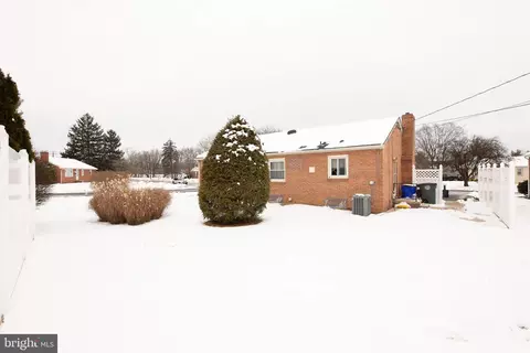 400 Delaware Rd, Frederick, MD 21701 photo 4