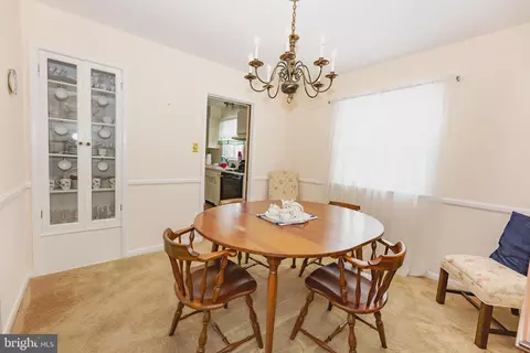 400 Delaware Rd, Frederick, MD 21701 photo 9