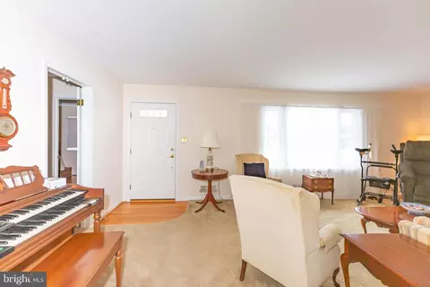 400 Delaware Rd, Frederick, MD 21701 photo 5