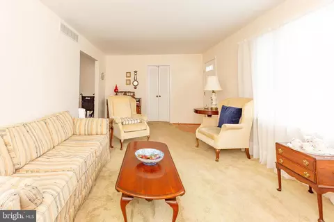 400 Delaware Rd, Frederick, MD 21701 photo 7