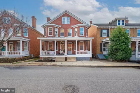 330 Park Ave, Frederick, MD 21701 photo 2