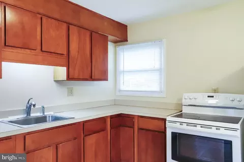 305 Barbara St, Frederick, MD 21701 photo 11