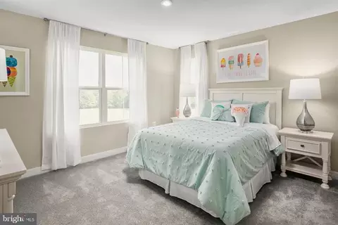 2484 Silver Leaf Dr, Frederick, MD 21702 photo 10