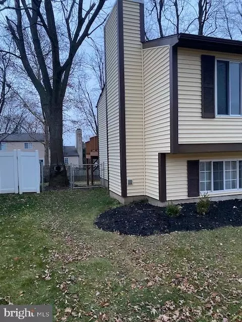 1808 Millstream Dr, Frederick, MD 21702 photo 3
