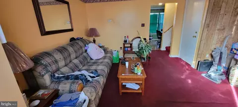 1473 Mobley Ct, Frederick, MD 21701 photo 2