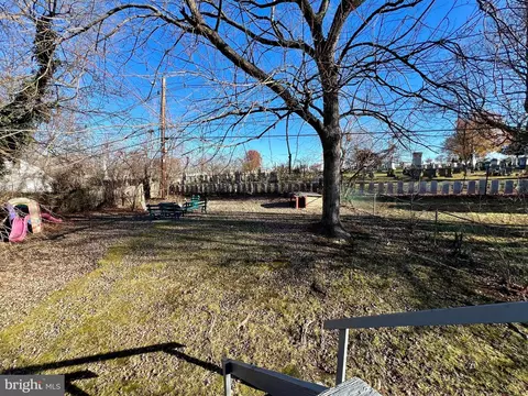 542 Logan St, Frederick, MD 21701 photo 43