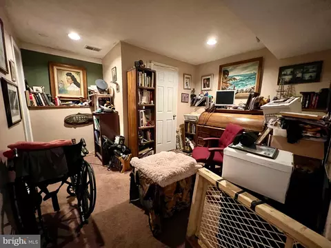 542 Logan St, Frederick, MD 21701 photo 26