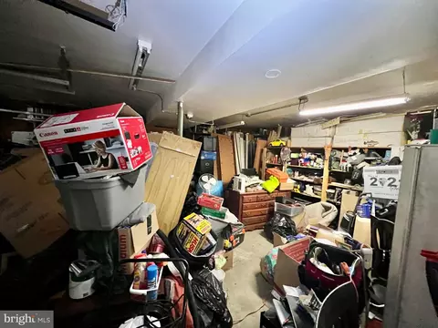 542 Logan St, Frederick, MD 21701 photo 34