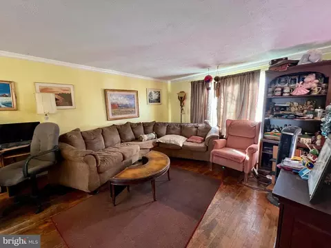 542 Logan St, Frederick, MD 21701 photo 7