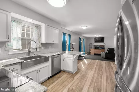 700 Monarch Ridge Rd, Frederick, MD 21703 photo 8