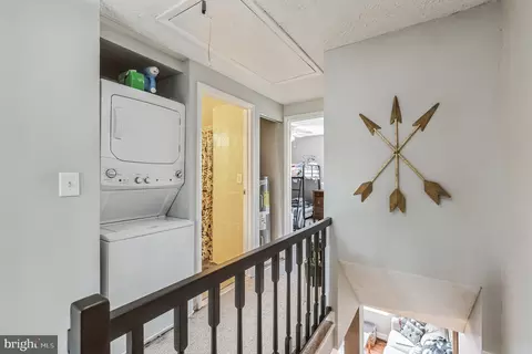5826 Whitfield Ct, Frederick, MD 21703 photo 9