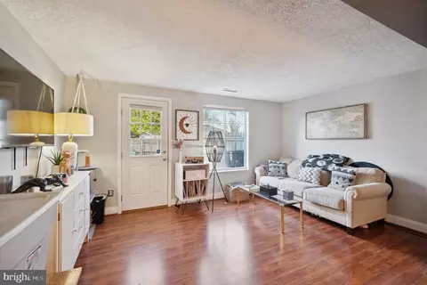 5826 Whitfield Ct, Frederick, MD 21703 photo 8