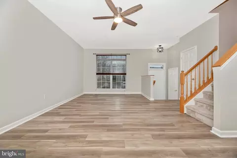 7131 Ladd Cir, Frederick, MD 21703 photo 5