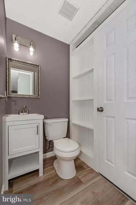 7131 Ladd Cir, Frederick, MD 21703 photo 24